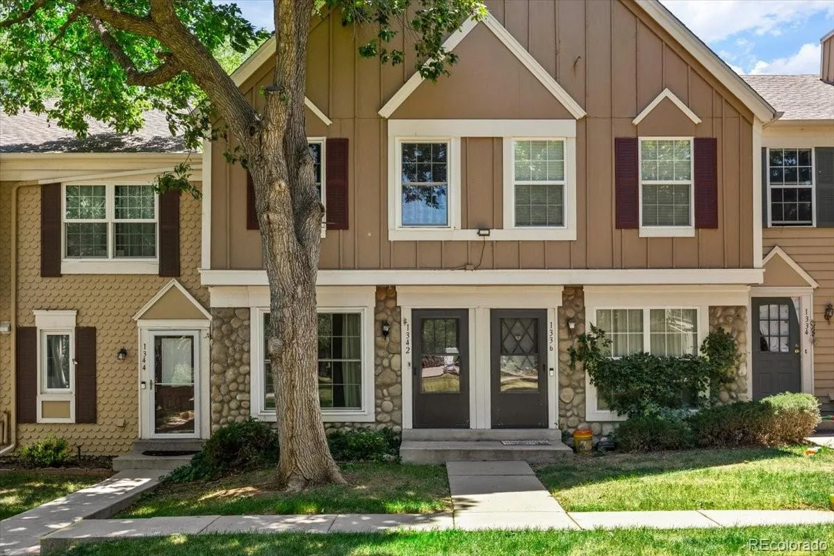 1342 S Idalia Street Aurora CO 80017 | MLS #REC4835812 06192026050826 1200 36