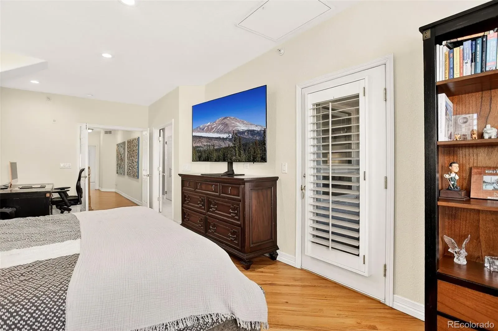 03232026155425 1600 16