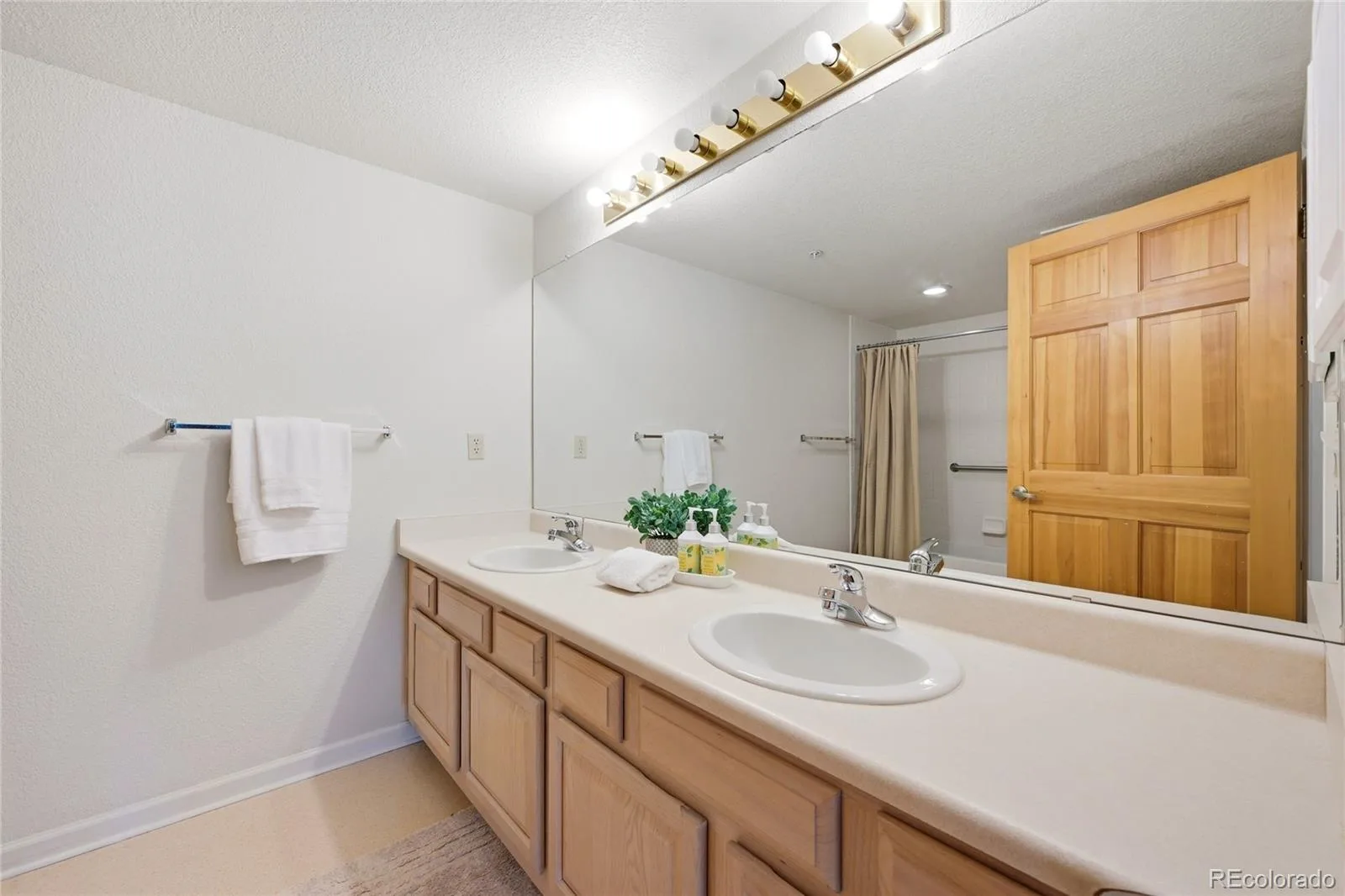 31719 Rocky Village Drive #321 Evergreen CO 80439 | MLS #REC4839418 07172026005426 1600 17
