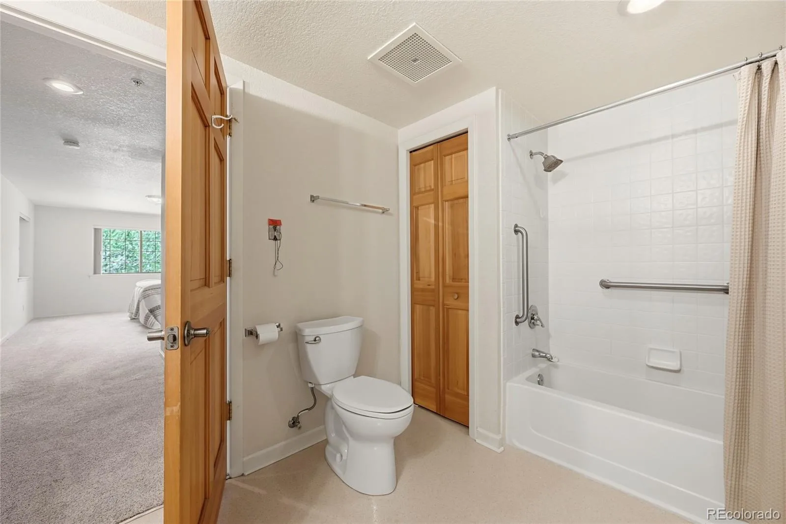 31719 Rocky Village Drive #321 Evergreen CO 80439 | MLS #REC4839418 07172026005426 1600 18