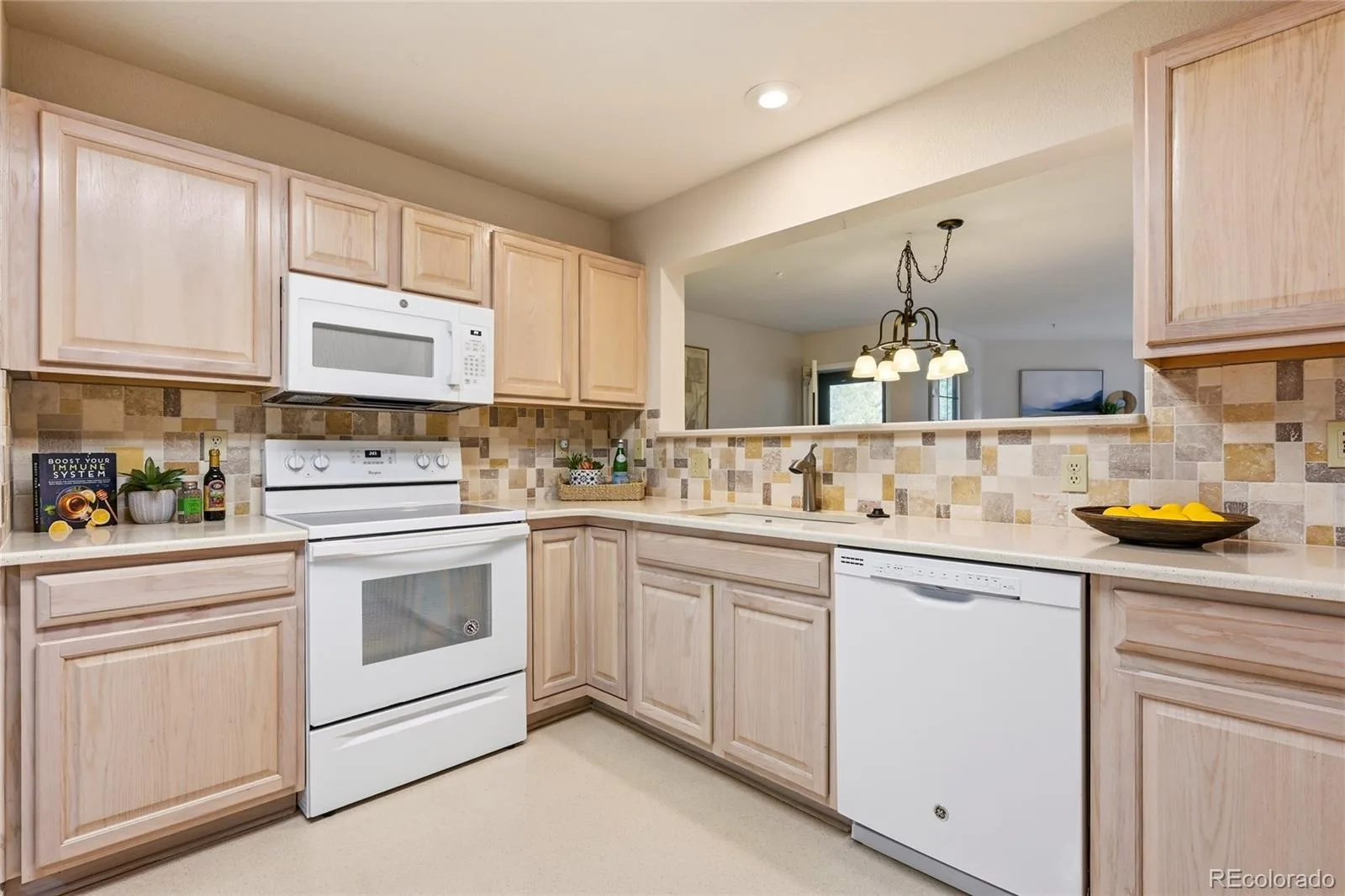 31719 Rocky Village Drive #321 Evergreen CO 80439 | MLS #REC4839418 07172026005426 1600 3