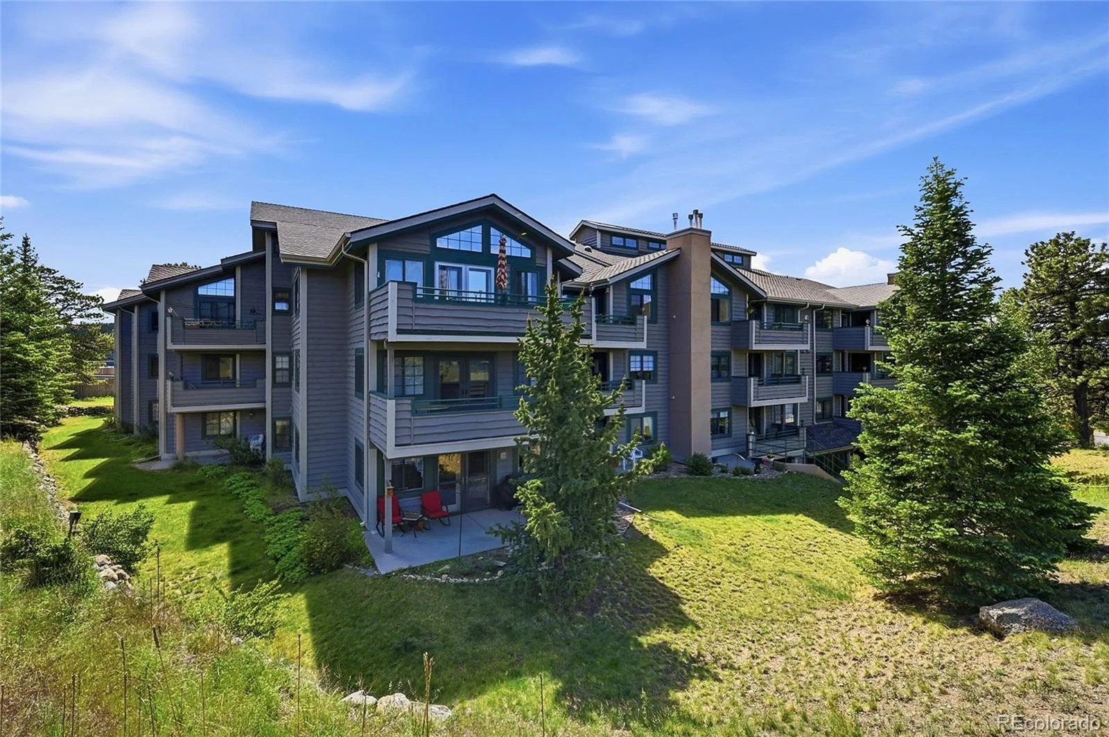 31719 Rocky Village Drive #321 Evergreen CO 80439 | MLS #REC4839418 07172026005426 1600 43