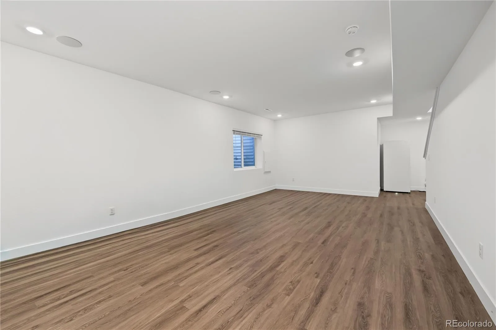 6875 Juniper Lane Arvada CO 80007 | MLS #REC4842821 08192026005737 1600 21