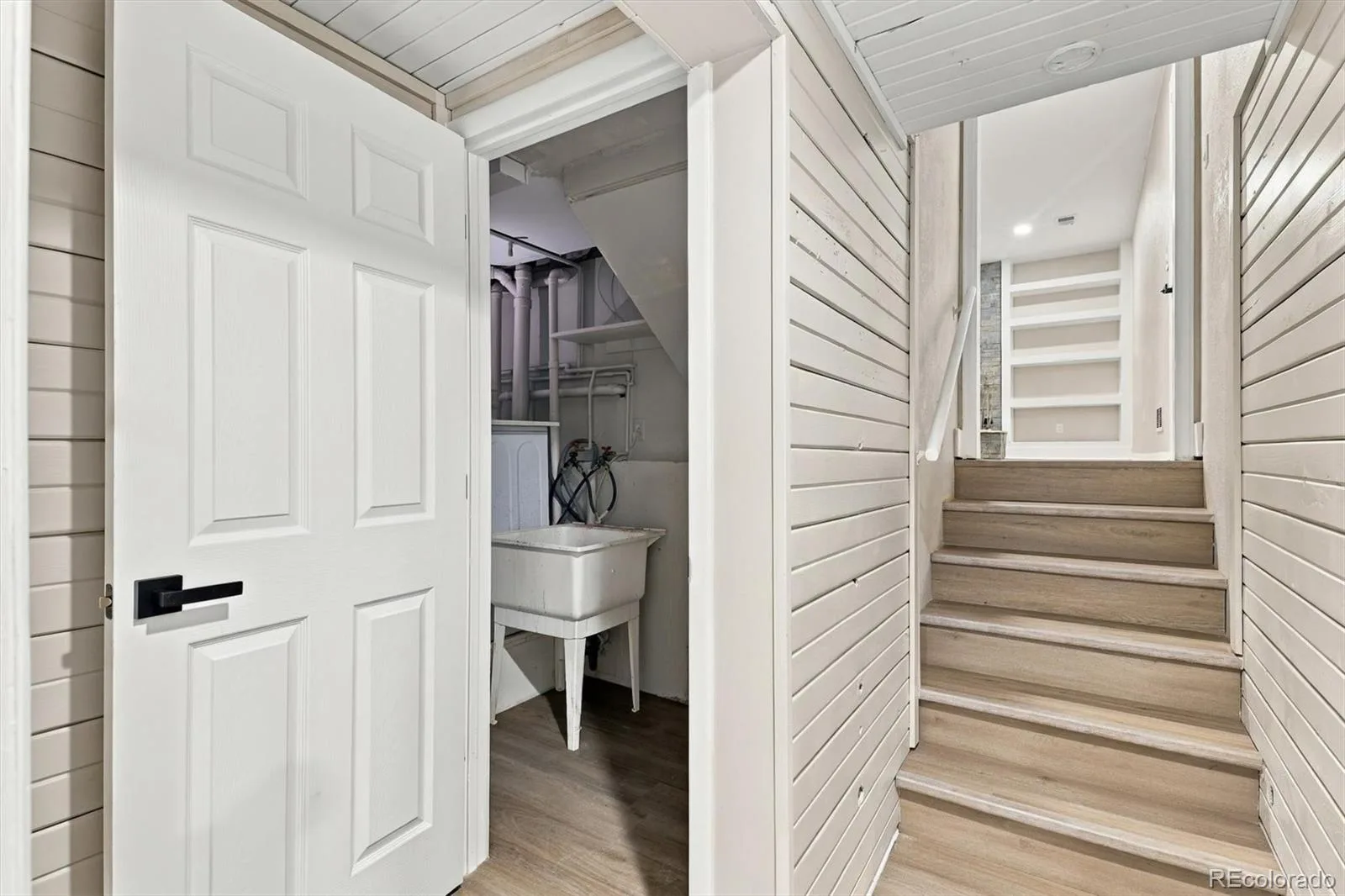 575 S Parfet Street Lakewood CO 80226 | MLS #REC4843147 10172026005836 1600 23