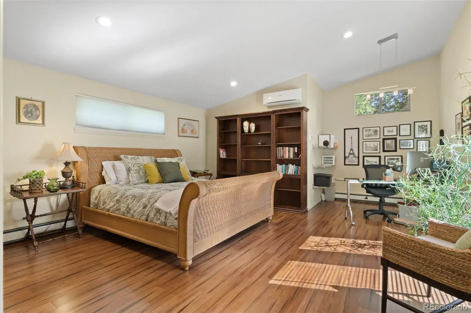 6530 E Colorado Drive Denver CO 80224 MLS #REC4848899 03052026003616 1600 21