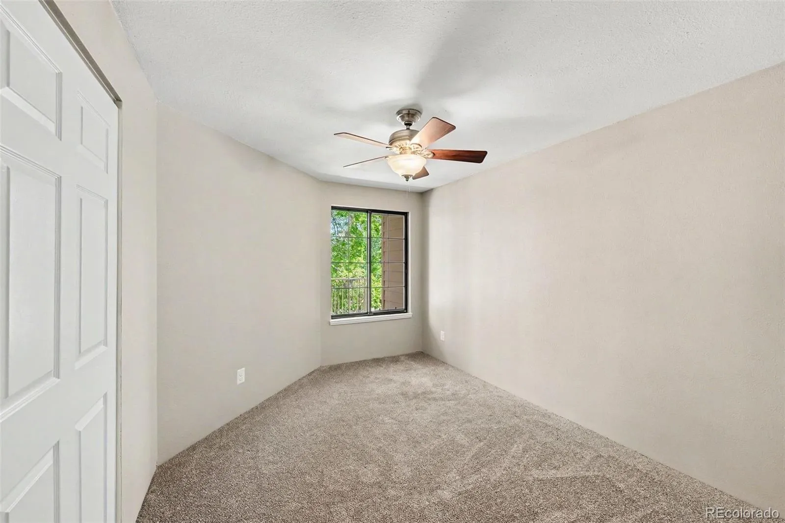 4820 E Kentucky Avenue #E Denver CO 80246 MLS #REC4849320 05142026211650 1600 13