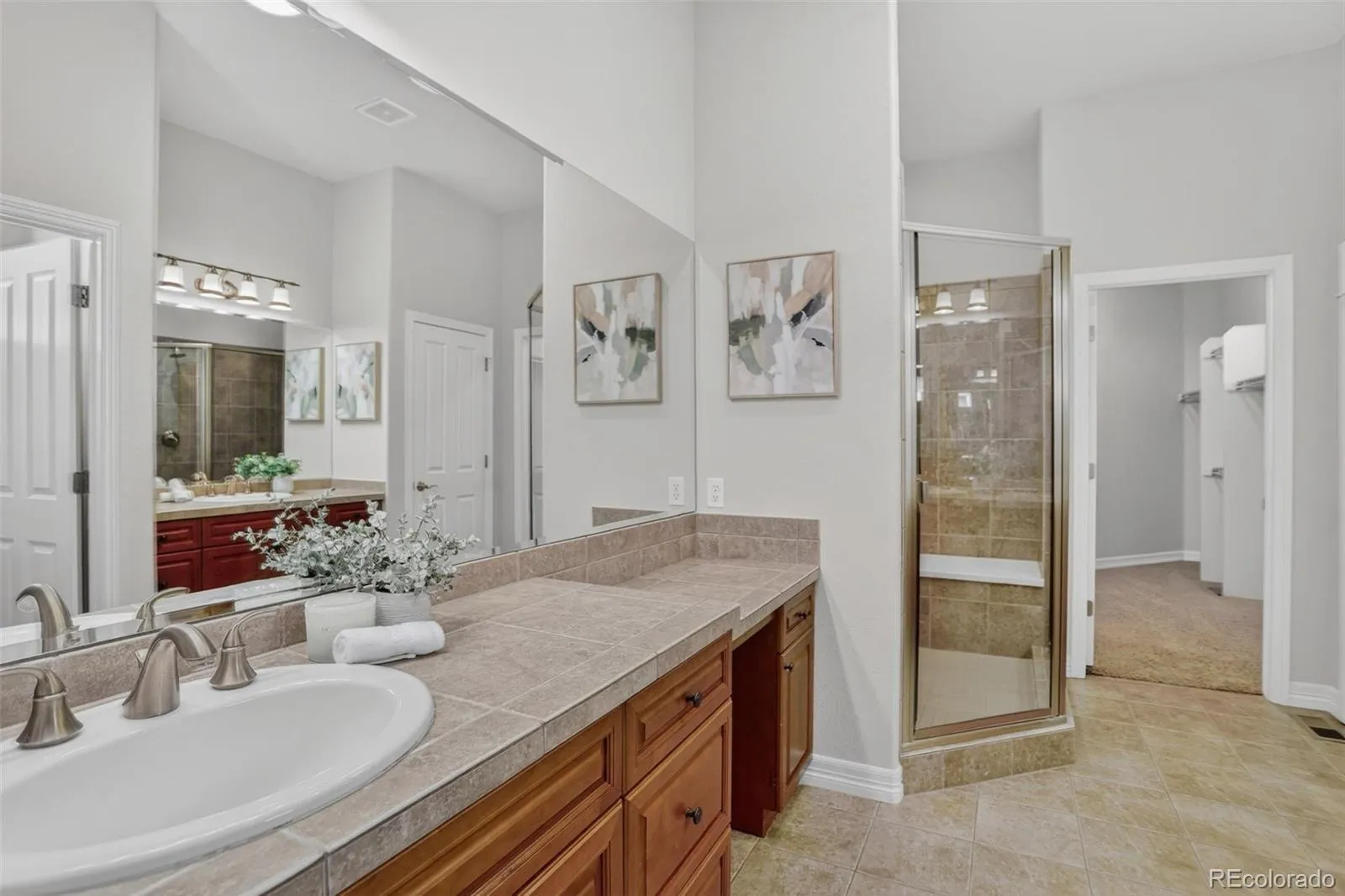 6568 S Blackhawk Way Aurora CO 80016 MLS #REC4849999 04132026184210 1600 24