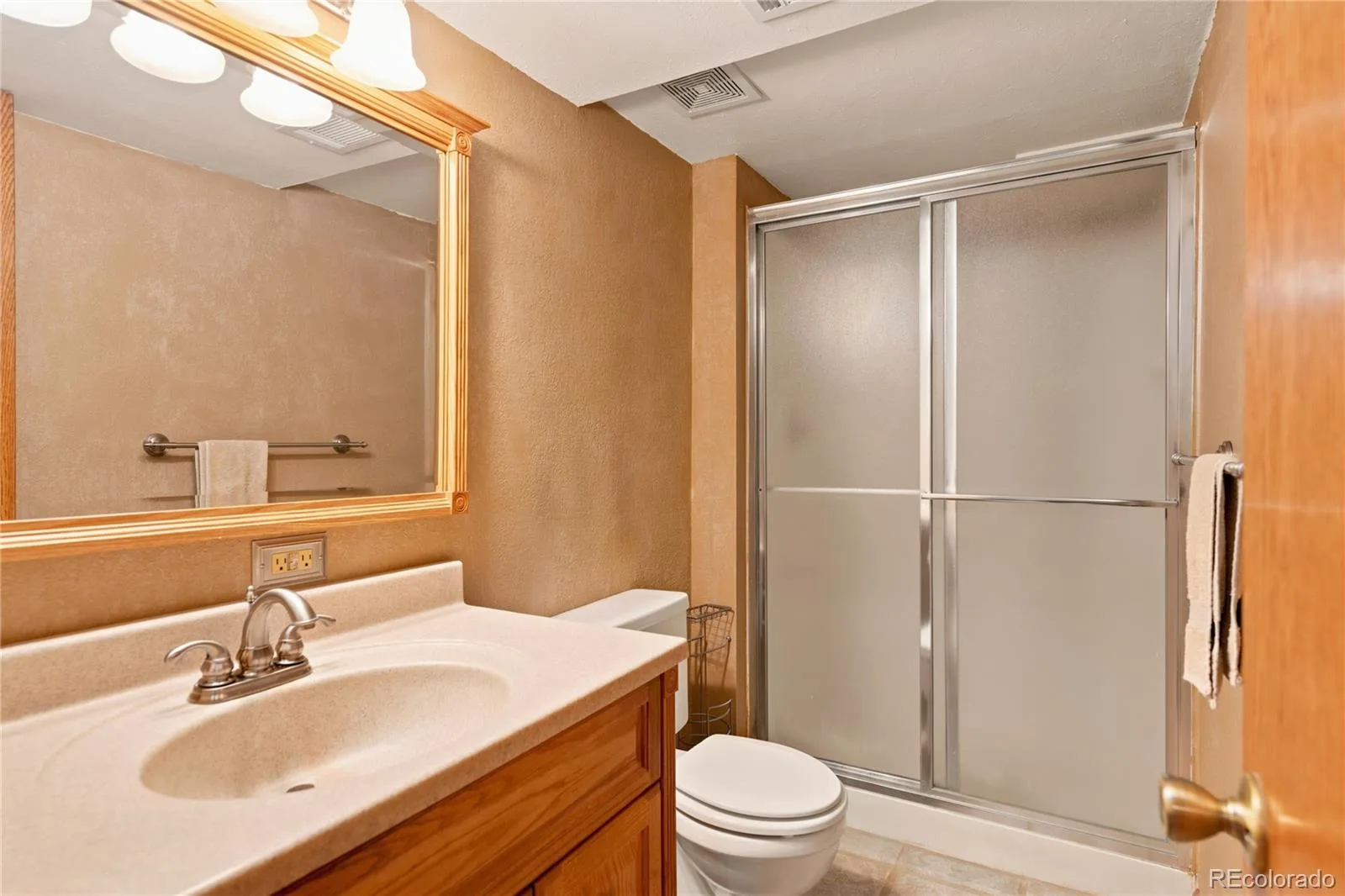 2188 S Coors Circle Denver CO 80228 | MLS #REC4852018 07202026232442 1600 30