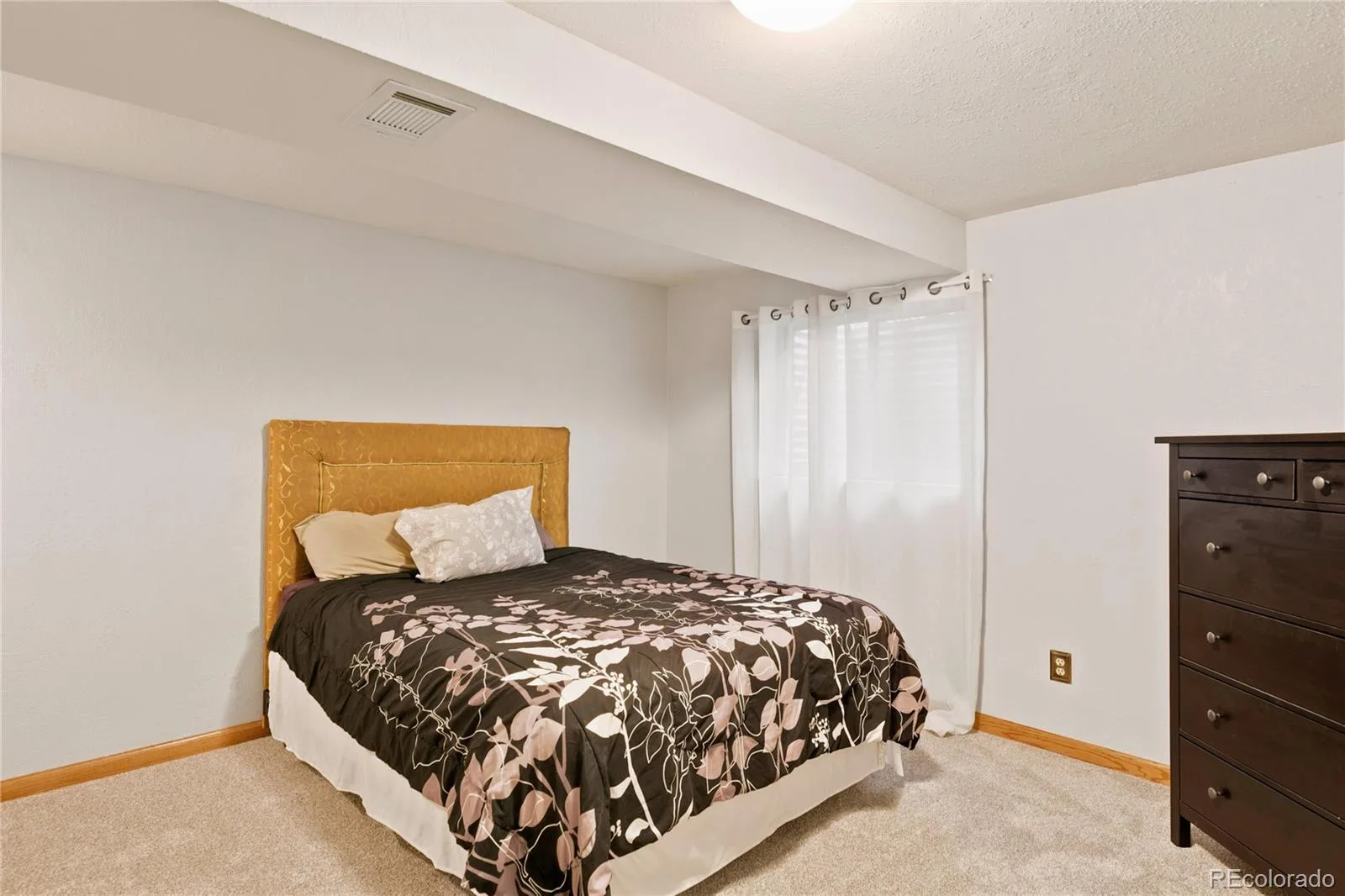 2188 S Coors Circle Denver CO 80228 | MLS #REC4852018 07202026232442 1600 34