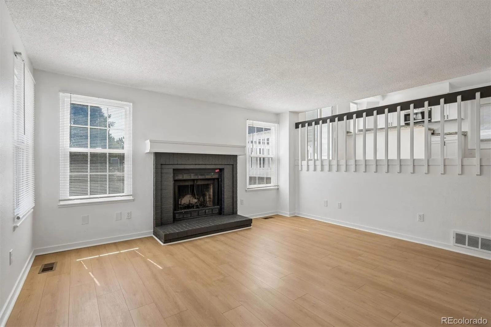 1156 S Rifle Circle Aurora CO 80017 | MLS #REC4852315 07232026073421 1600 13