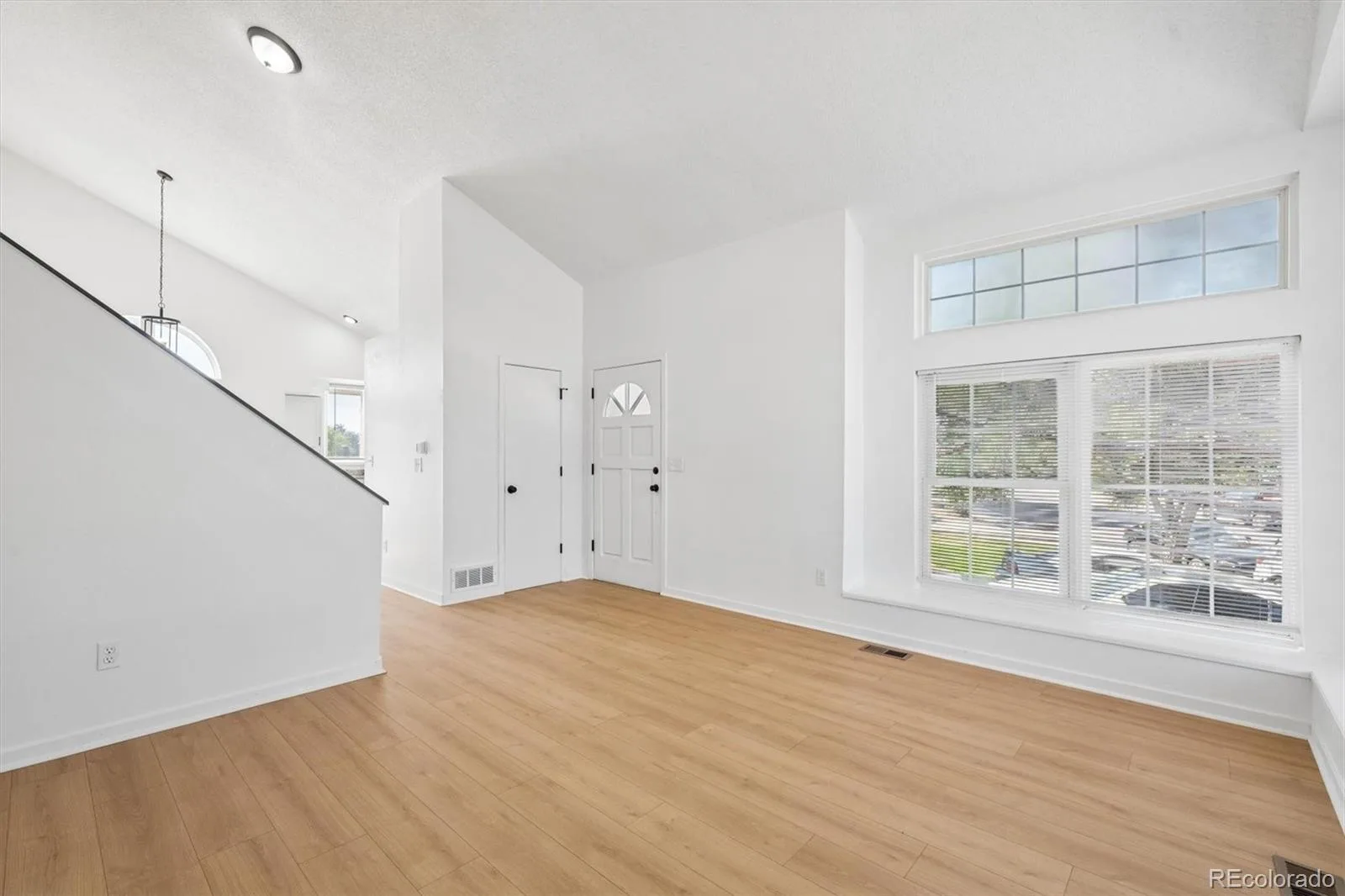 1156 S Rifle Circle Aurora CO 80017 | MLS #REC4852315 07232026073421 1600 4