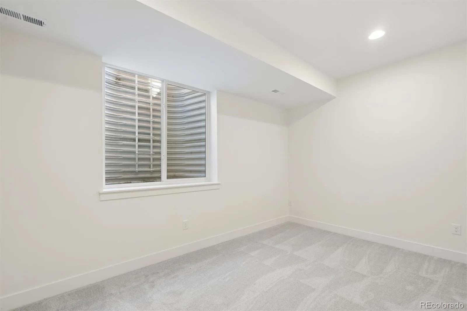 3040 W 27th Avenue Denver CO 80211 | MLS #REC4853572 10092026214326 1600 19