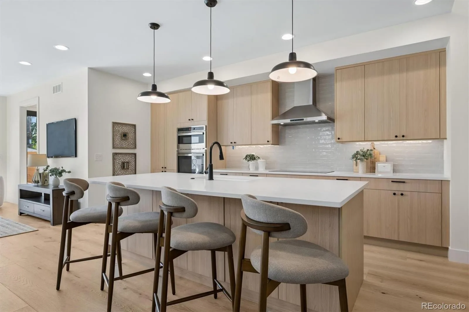 3040 W 27th Avenue Denver CO 80211 | MLS #REC4853572 10092026214326 1600 2