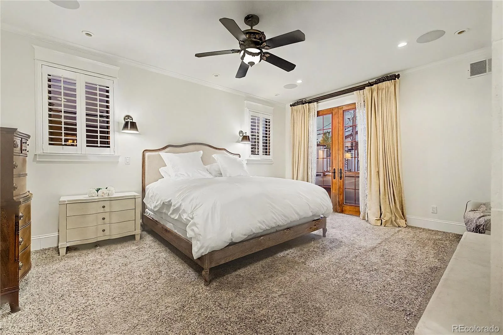 579 N Madison Street Denver CO 80206 MLS #REC4853590 06032026224400 1600 23
