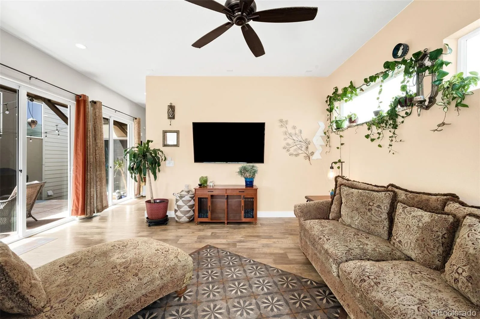 6707 Mariposa Court Denver CO 80221 MLS #REC4854496 04292026220148 1600 10