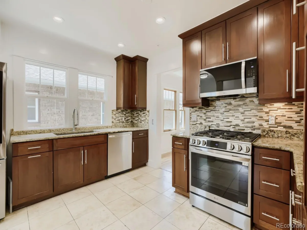 3334 N Gaylord Street Denver CO 80205 MLS #REC4855305 06112026205626 1200 4