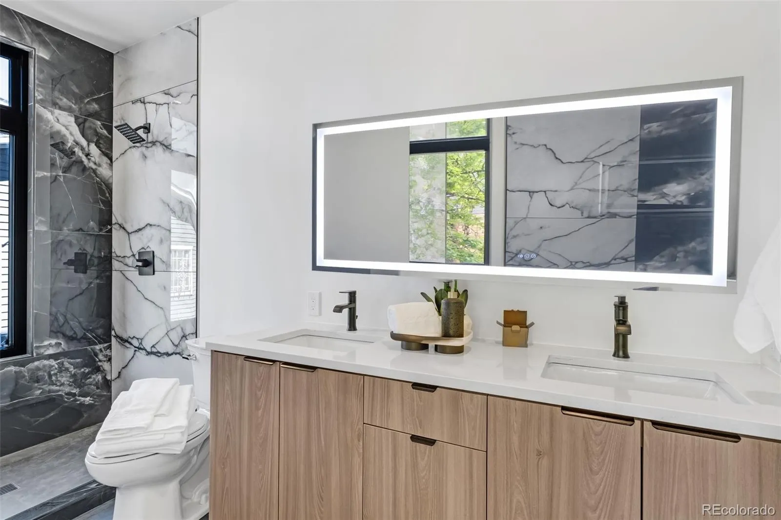 04212026084722 1600 15