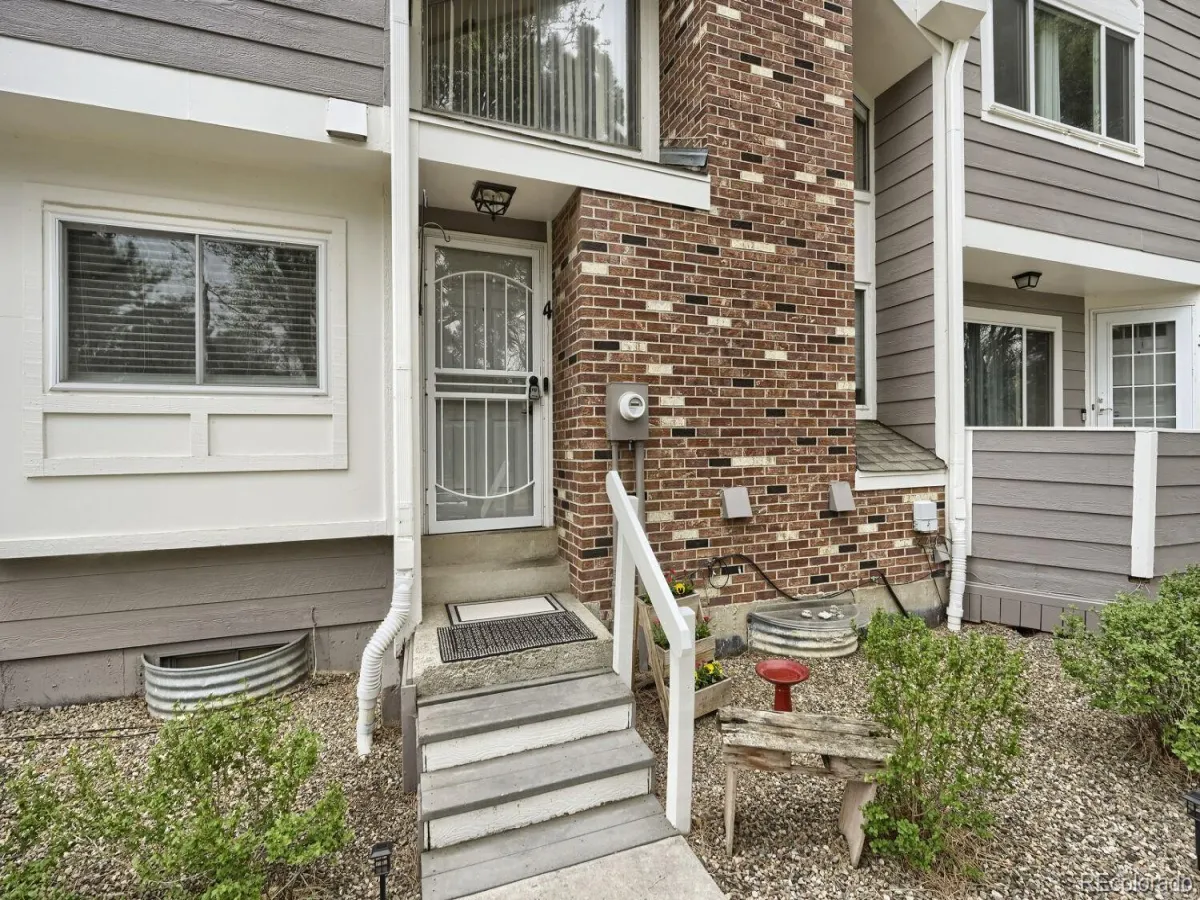6840 W 84th Circle #4 Arvada CO 80003 | MLS #REC4856419 04172026043835 1200 2