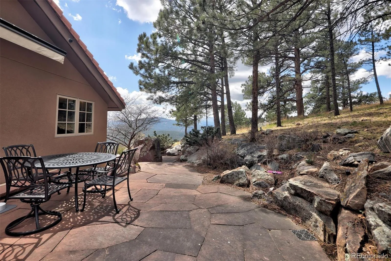 1952 Montane Drive Golden CO 80401 | MLS #REC4857550 08122026193516 1600 24