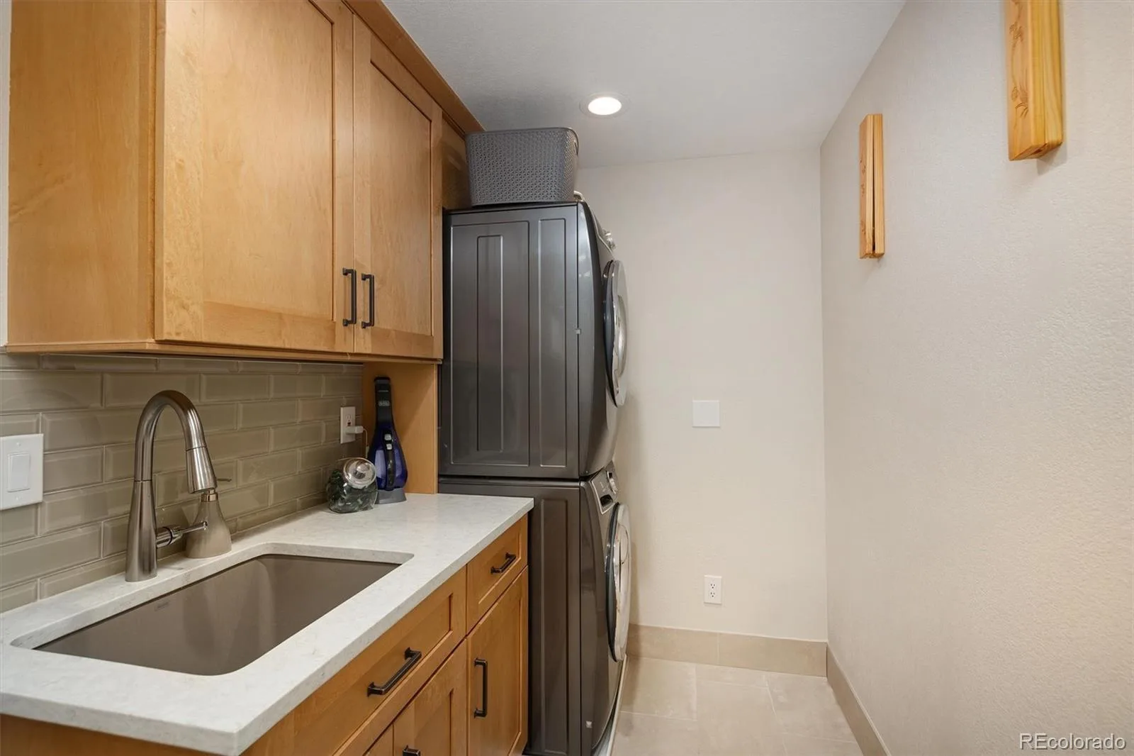 1952 Montane Drive Golden CO 80401 | MLS #REC4857550 08122026193516 1600 40