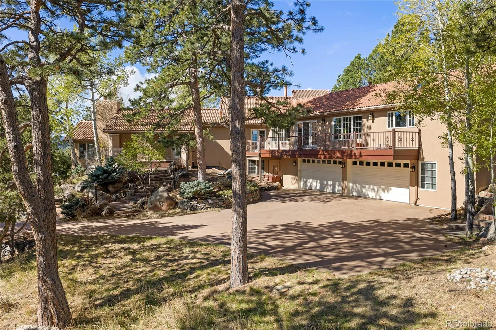 1952 Montane Drive Golden CO 80401 | MLS #REC4857550 08122026193516 1600 42