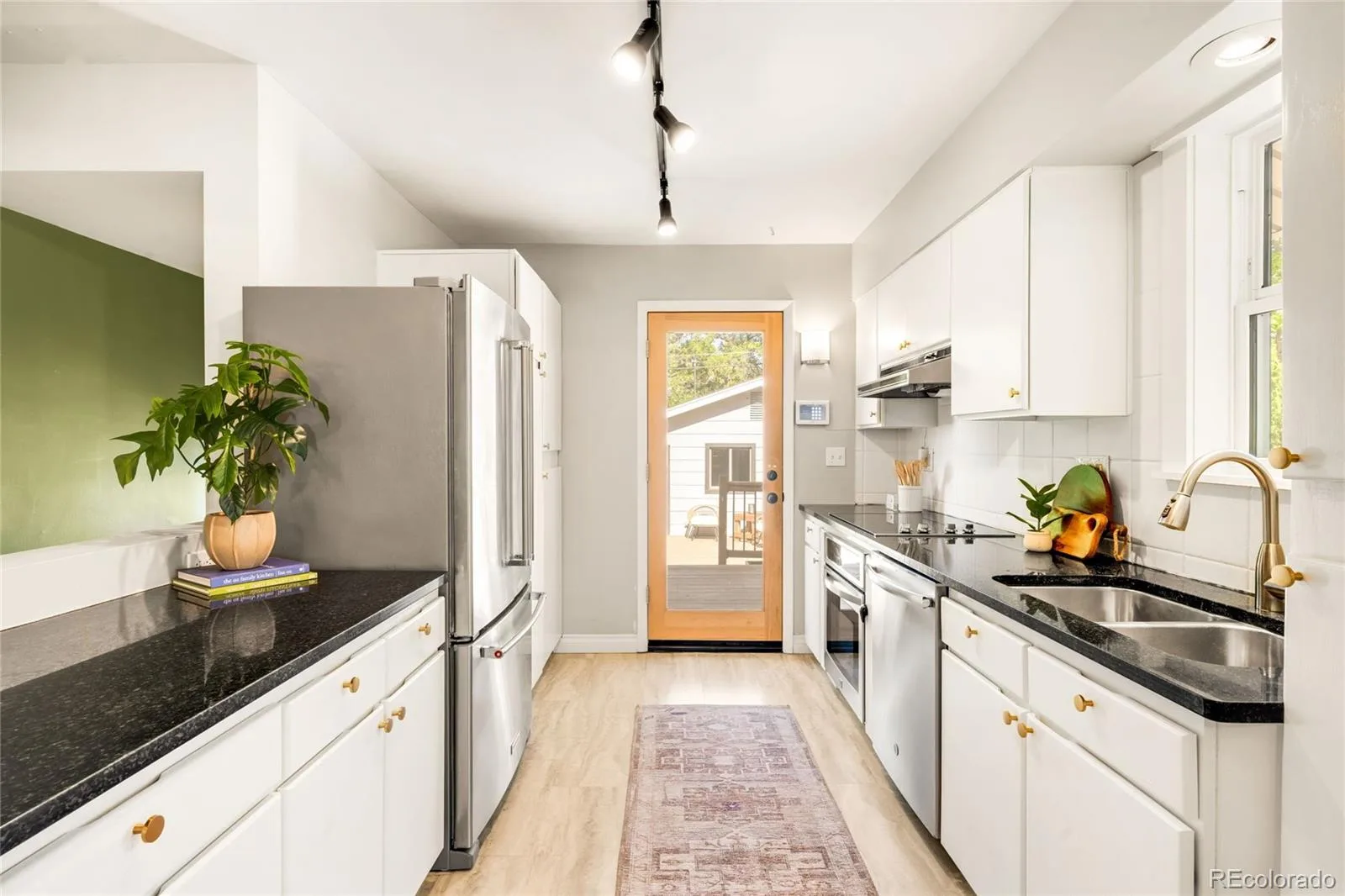 2270 S Emerson Street Denver CO 80210 MLS #REC4859803 06182026232515 1600 10
