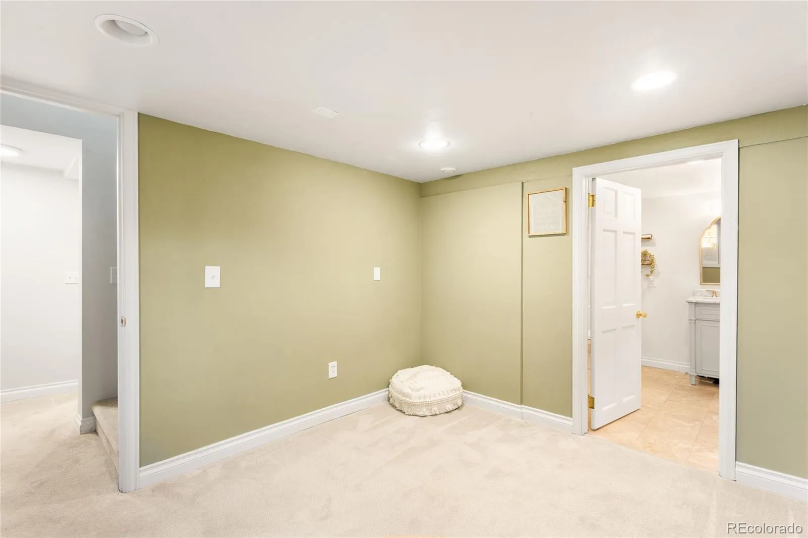 2270 S Emerson Street Denver CO 80210 MLS #REC4859803 06182026232515 1600 24