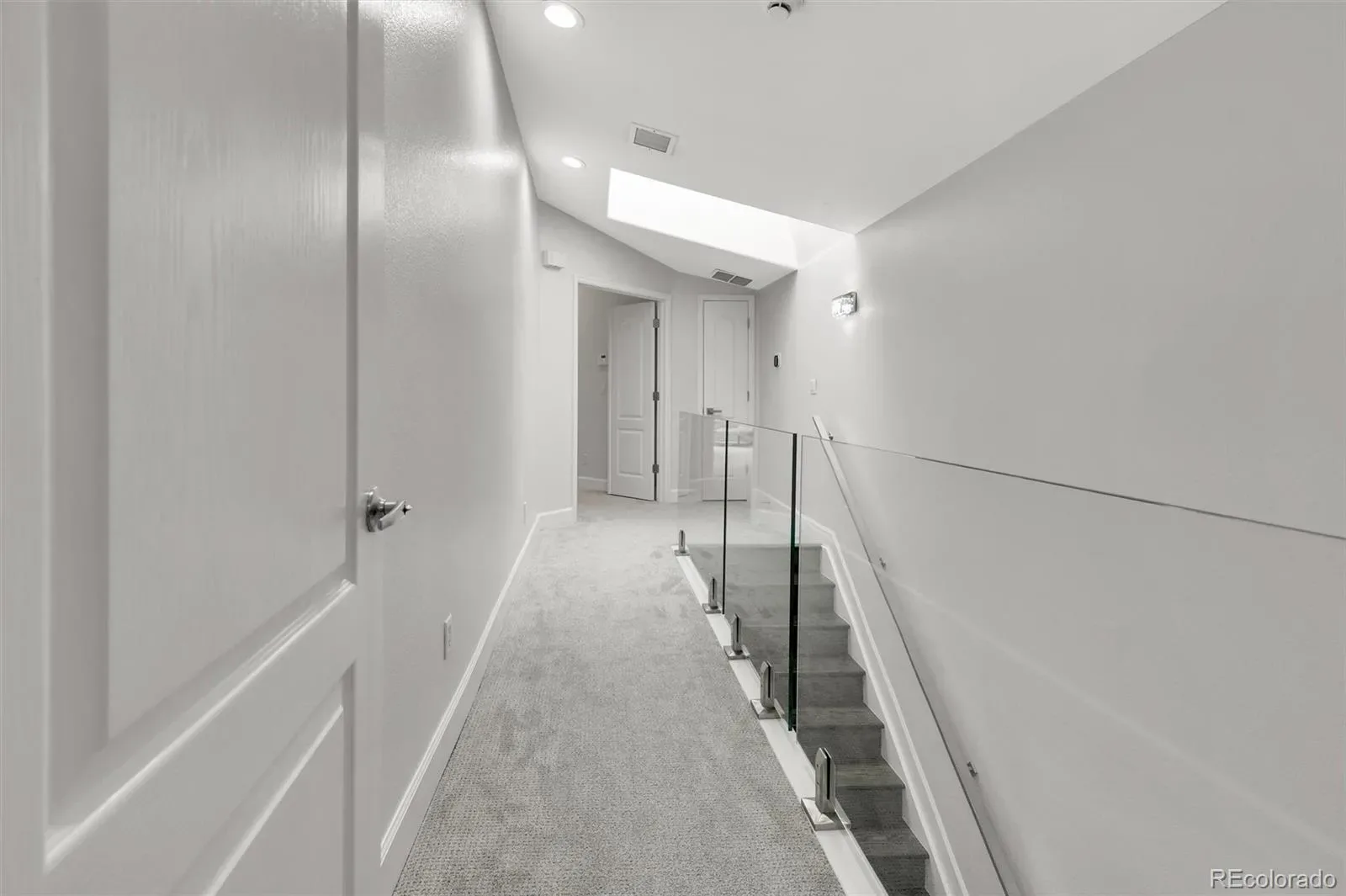 03272026032011 1600 20