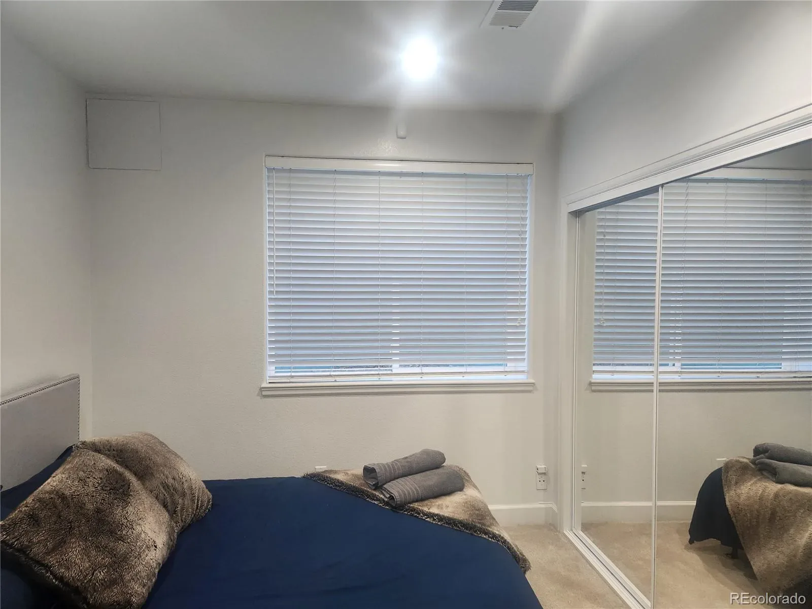 03272026032011 1600 36