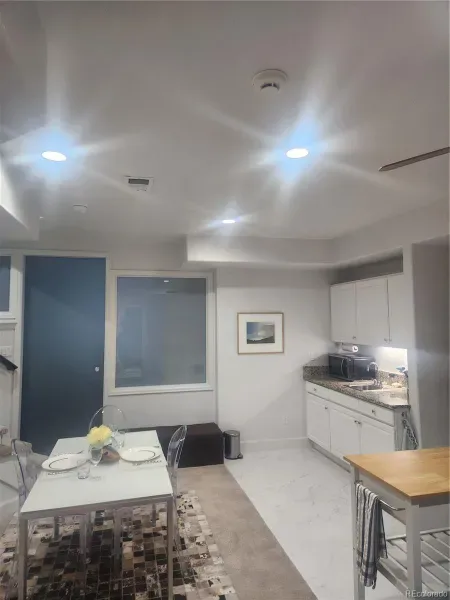 03272026032011 800 33