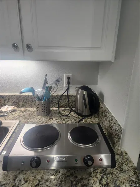 03272026032011 800 35