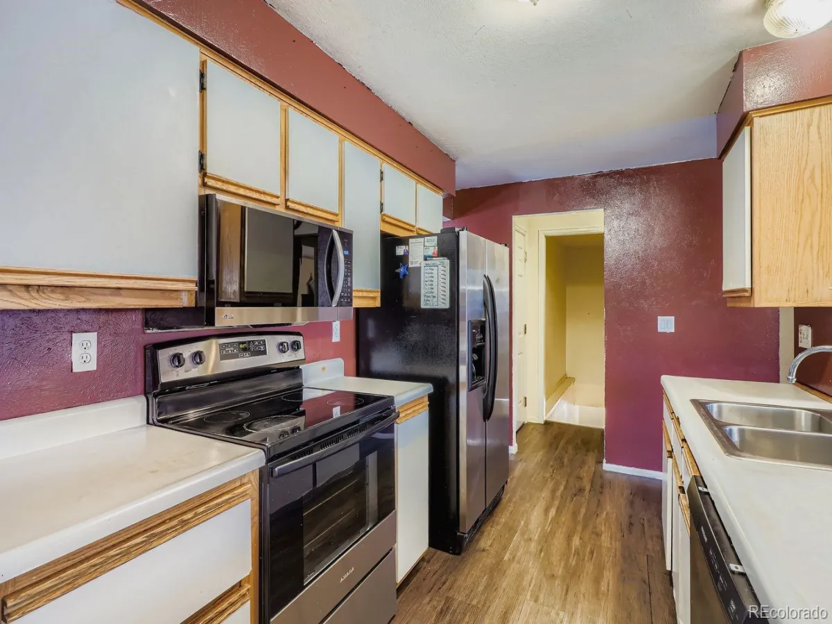 1067 S Joplin Way Aurora CO 80017 MLS #REC4866232 04292026093531 1200 4