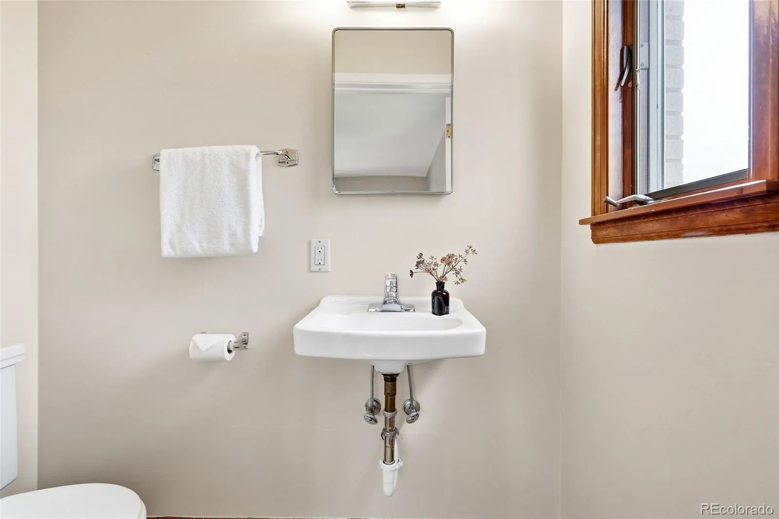 04102026171337 1600 13