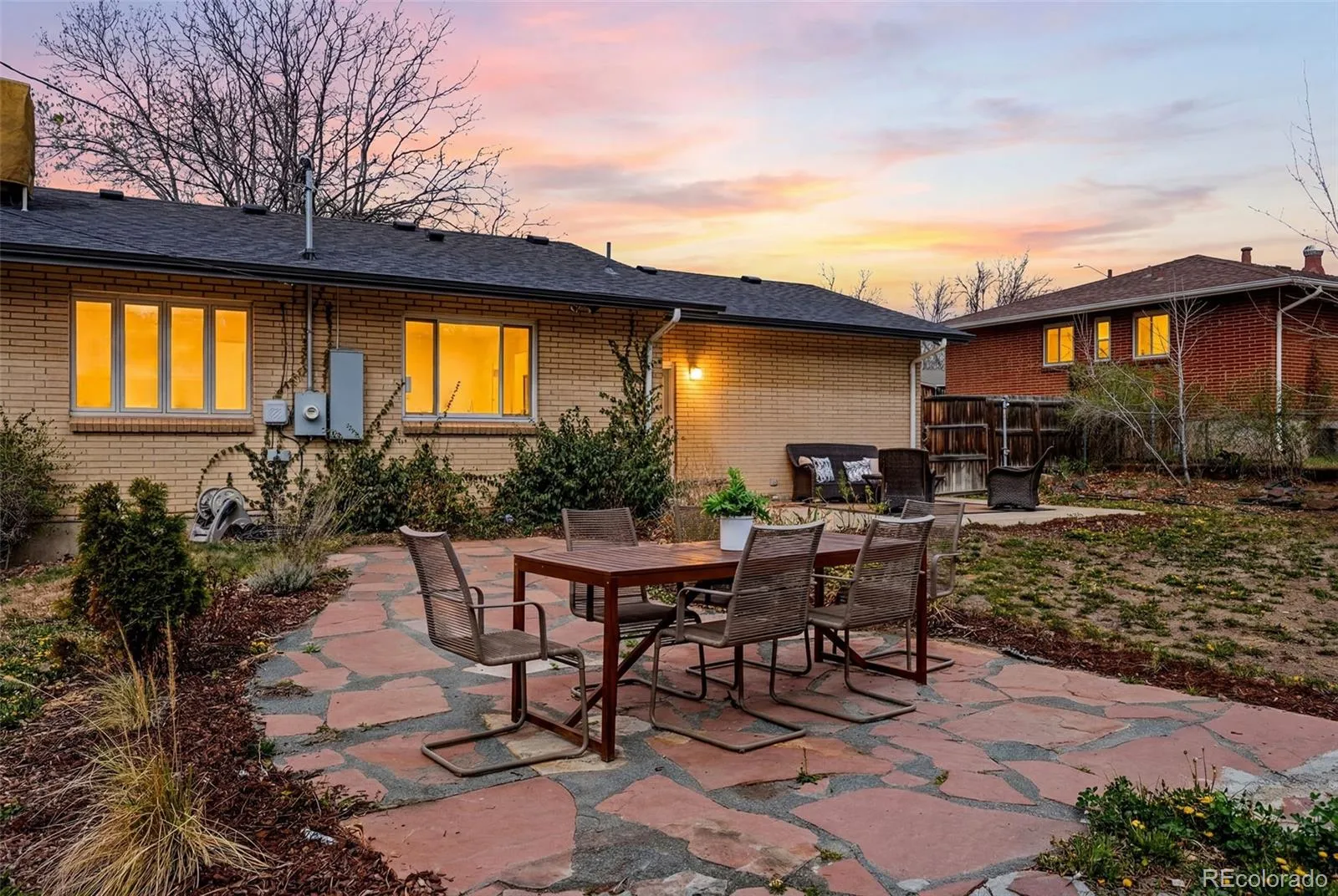 04102026171337 1600 22