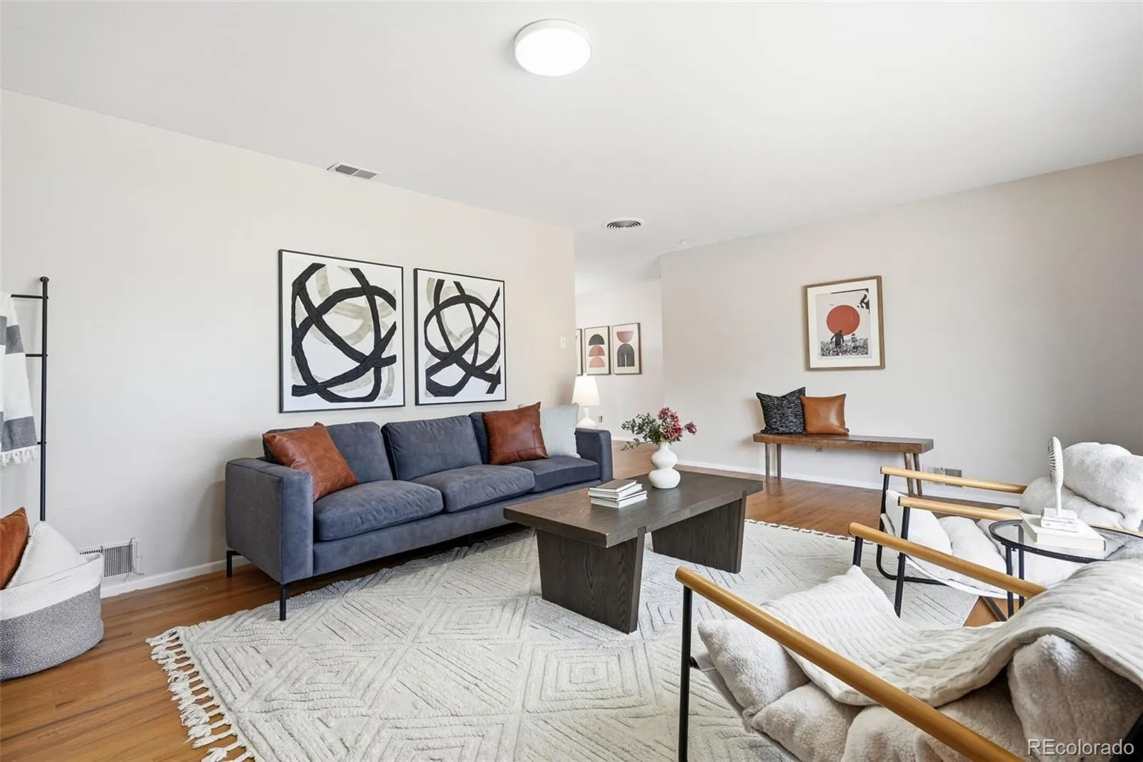 04102026171337 1600 3