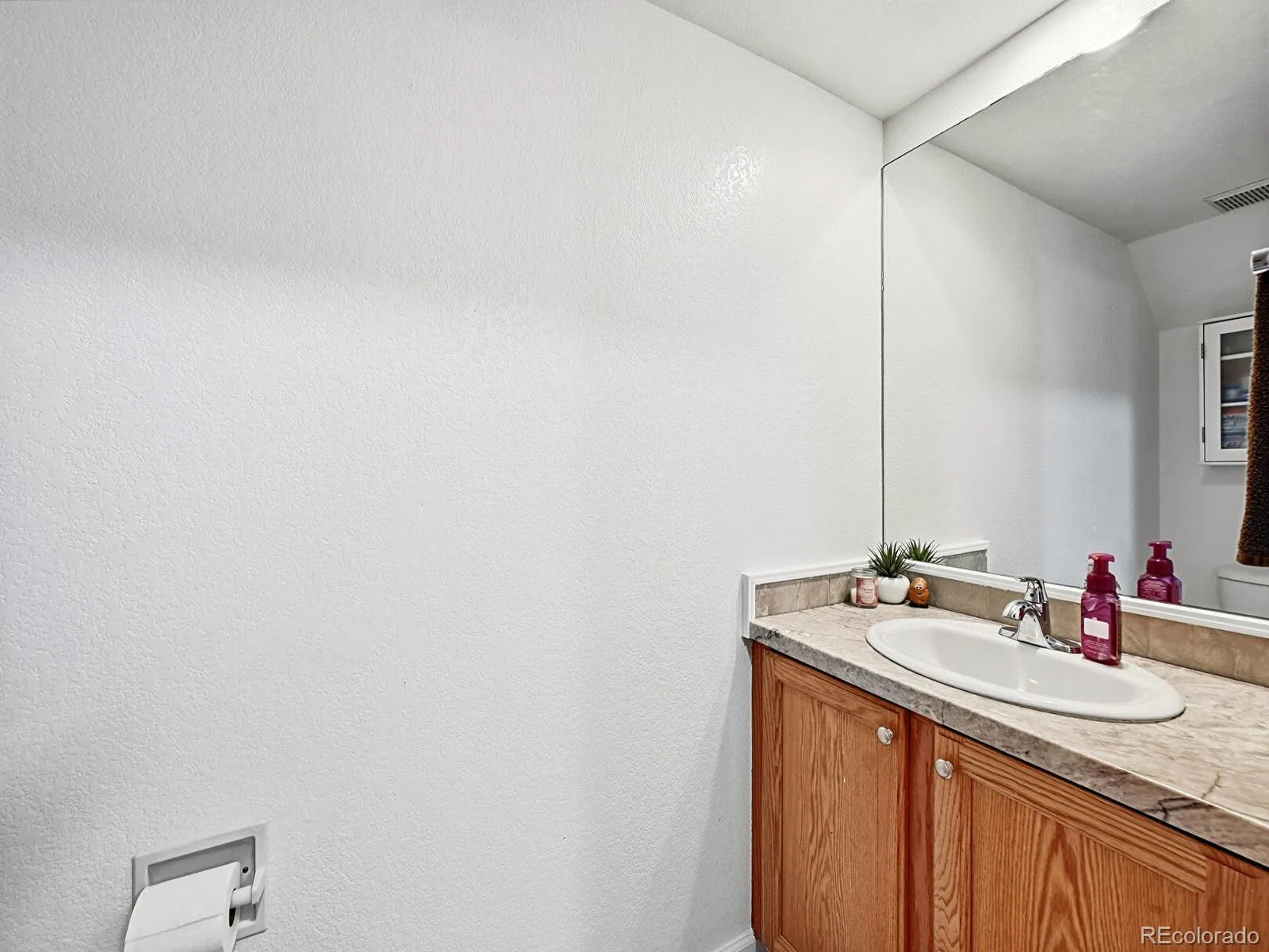 1971 E 103rd Avenue Thornton CO 80229 | MLS #REC4868627 08182026223548 1600 14