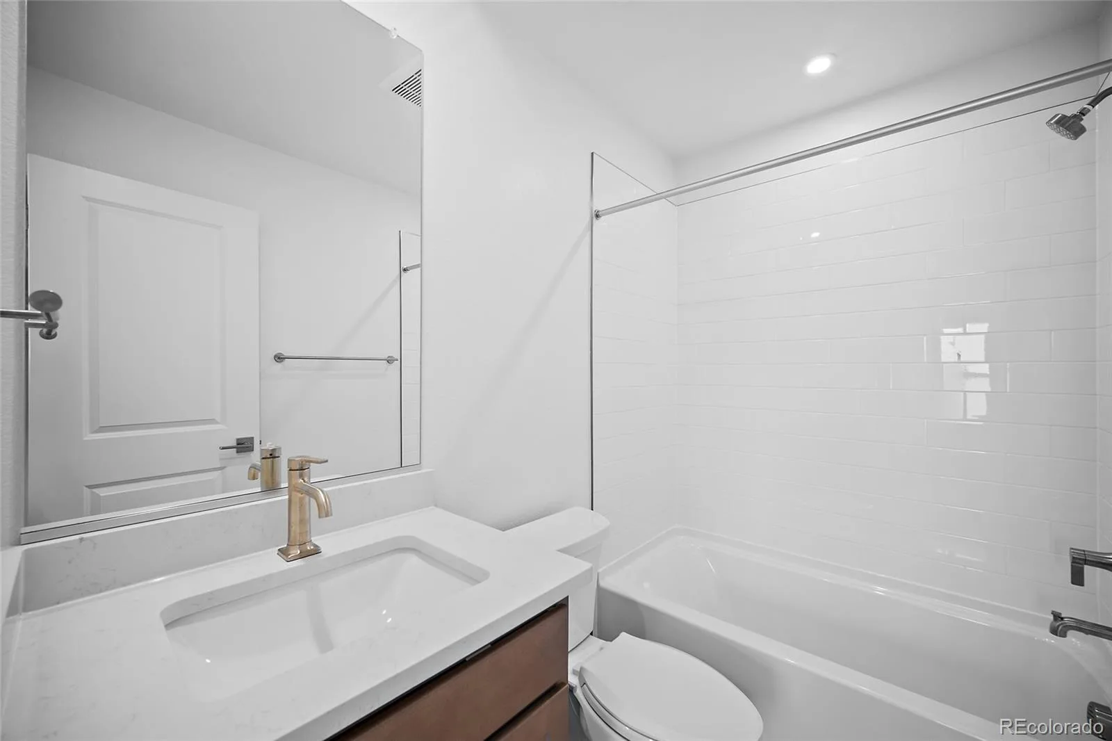 11957 Soprano Trail Lone Tree CO 80134 | MLS #REC4870139 07112026051500 1600 19