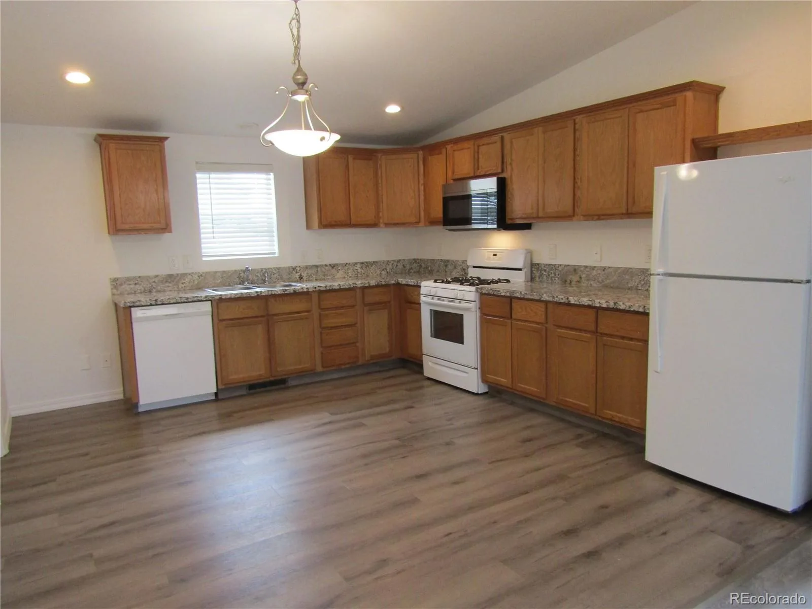 3232 W Custer Place Denver CO 80219 | MLS #REC4871888 08262026000601 1600 3