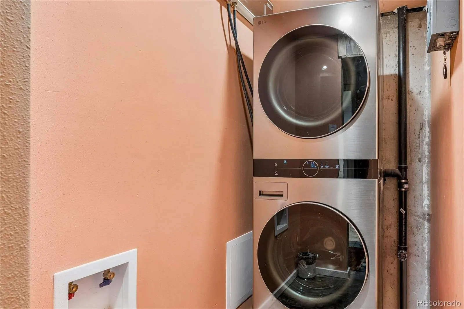 04162026202116 1600 16