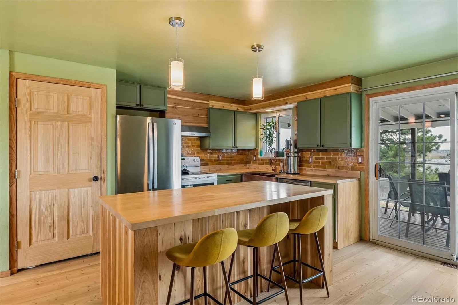 04162026202116 1600 4