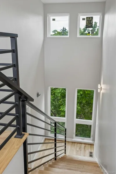 550 S Forest Street #202 #2 Denver CO 80246 MLS #REC4875371 06092026000259 800 15