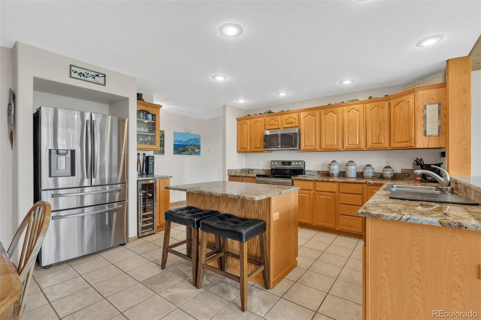 915 N Bluff Drive Franktown CO 80116 | MLS #REC4878970 08062026164416 1600 11