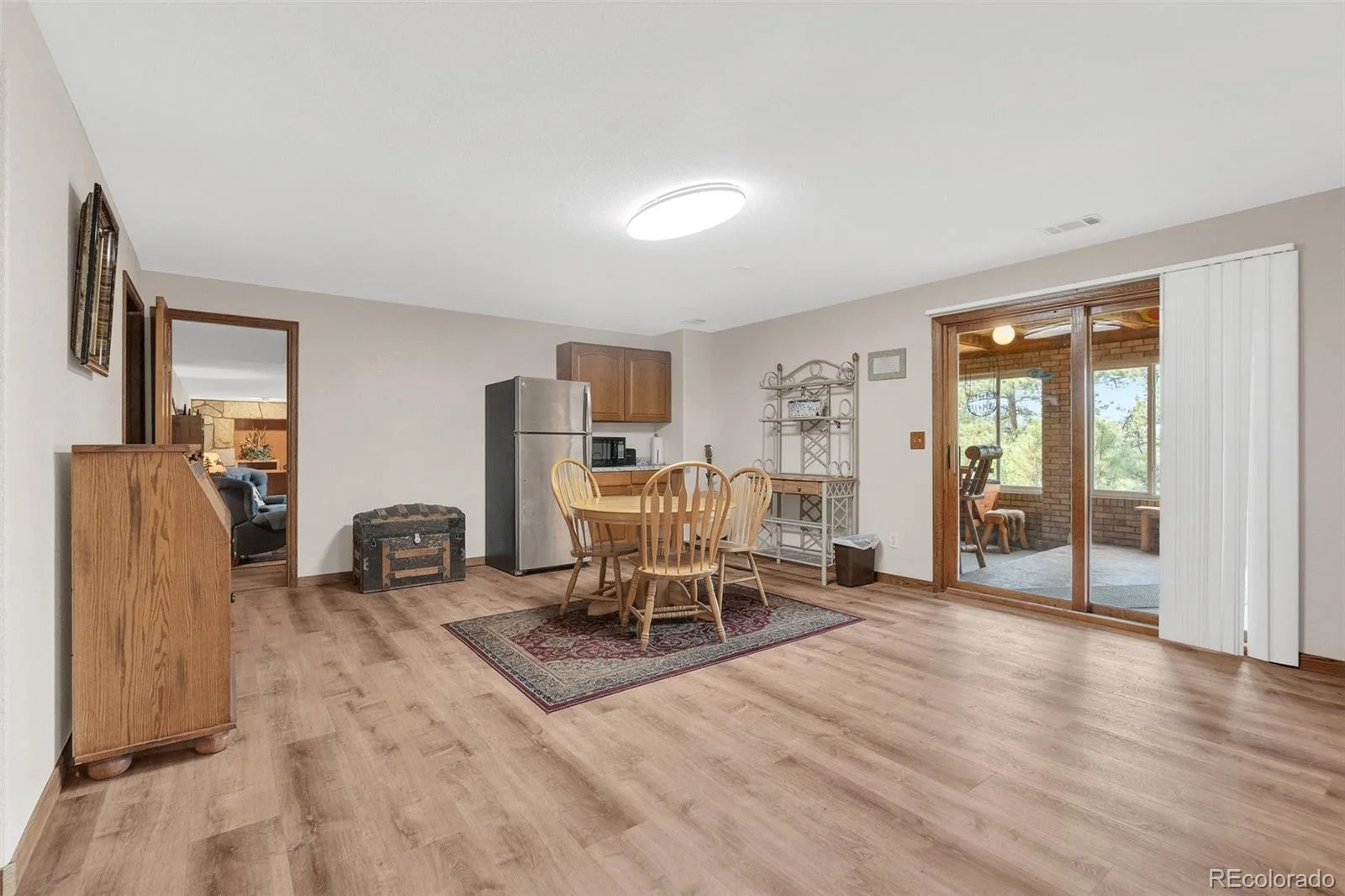 915 N Bluff Drive Franktown CO 80116 | MLS #REC4878970 08062026164416 1600 27