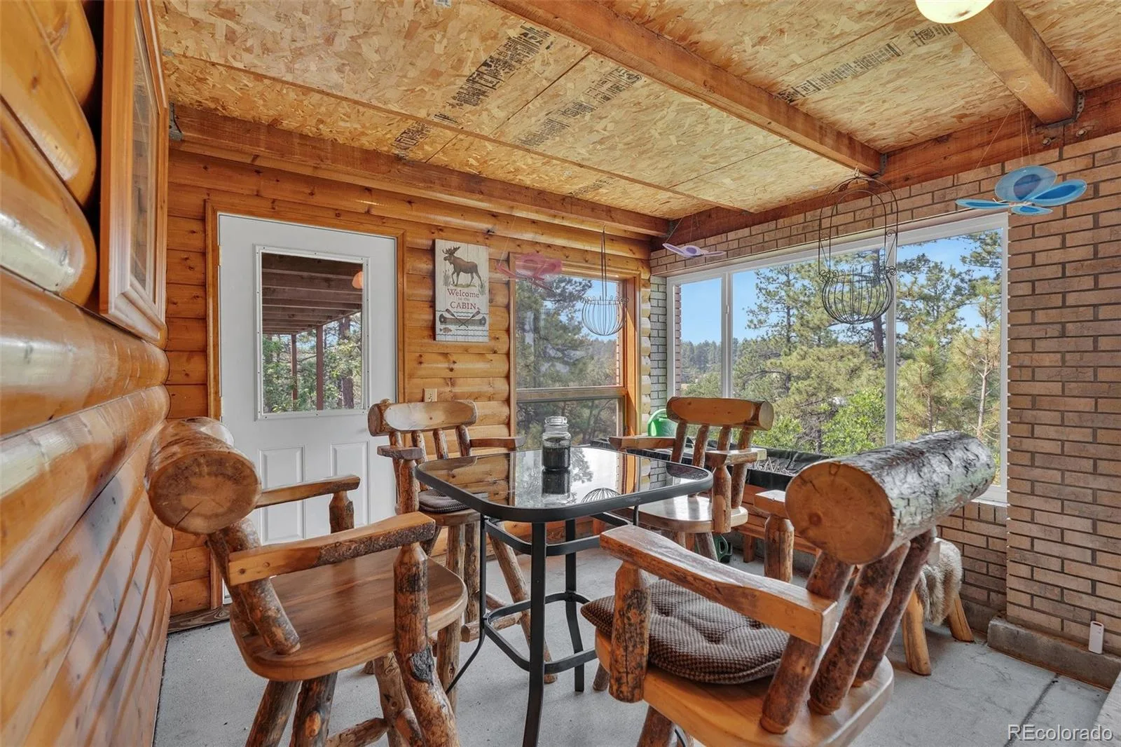 915 N Bluff Drive Franktown CO 80116 | MLS #REC4878970 08062026164416 1600 31