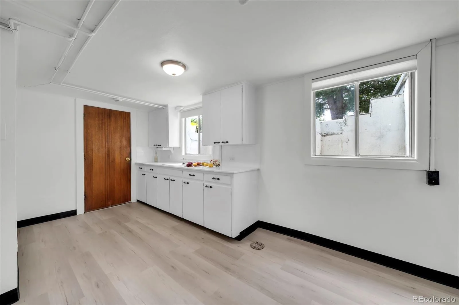 200 S Newland Street Denver CO 80226 | MLS #REC4879771 08182026223714 1600 21