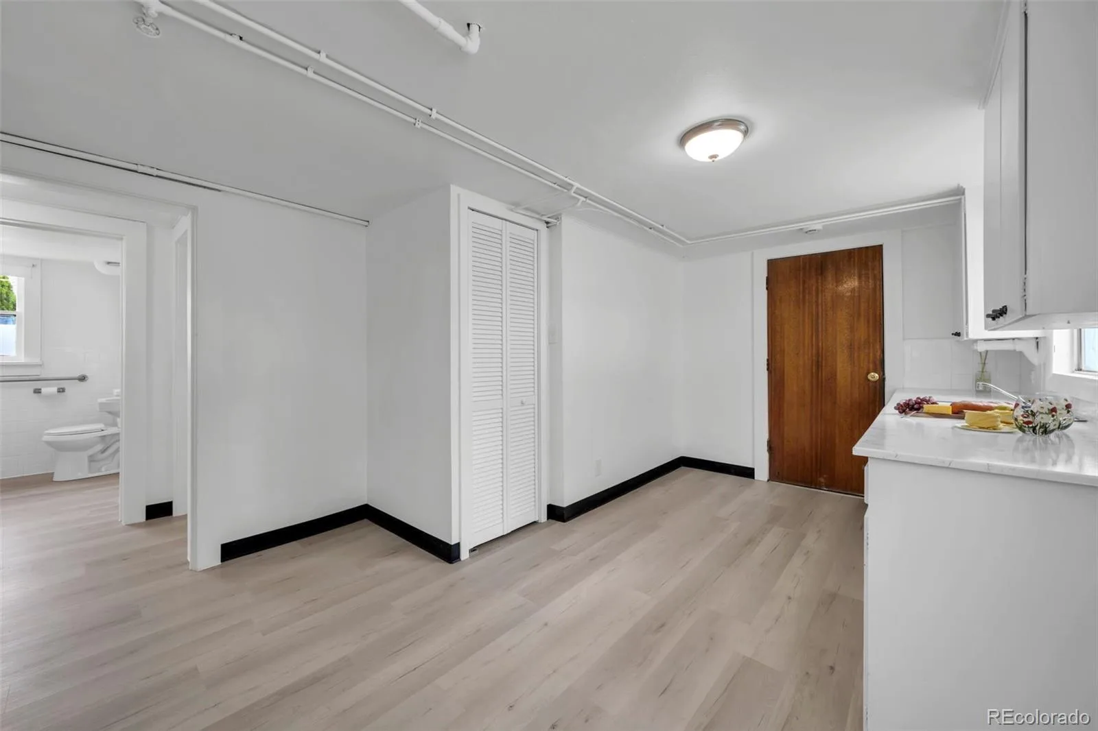 200 S Newland Street Denver CO 80226 | MLS #REC4879771 08182026223714 1600 22