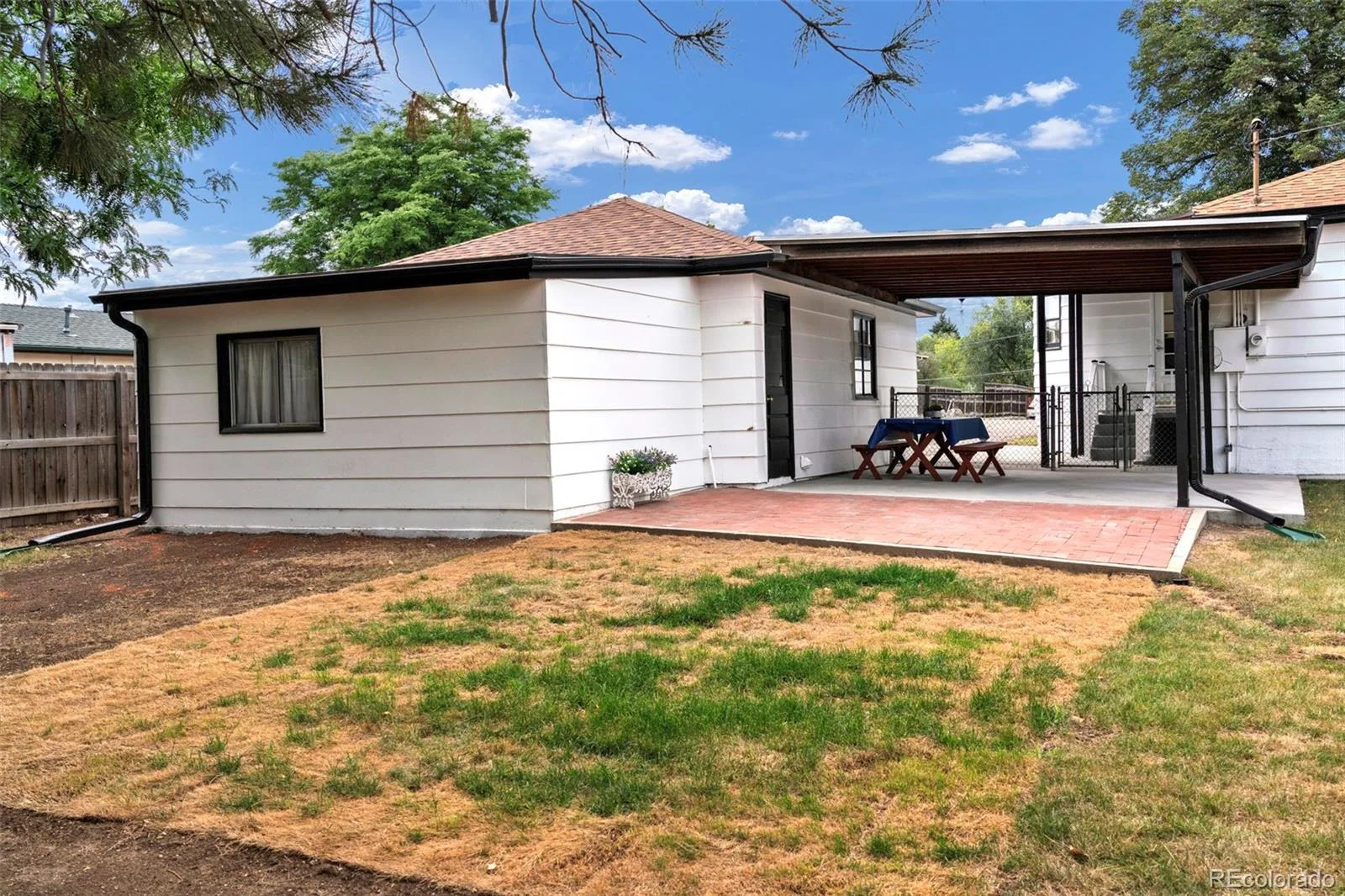 200 S Newland Street Denver CO 80226 | MLS #REC4879771 08182026223714 1600 33