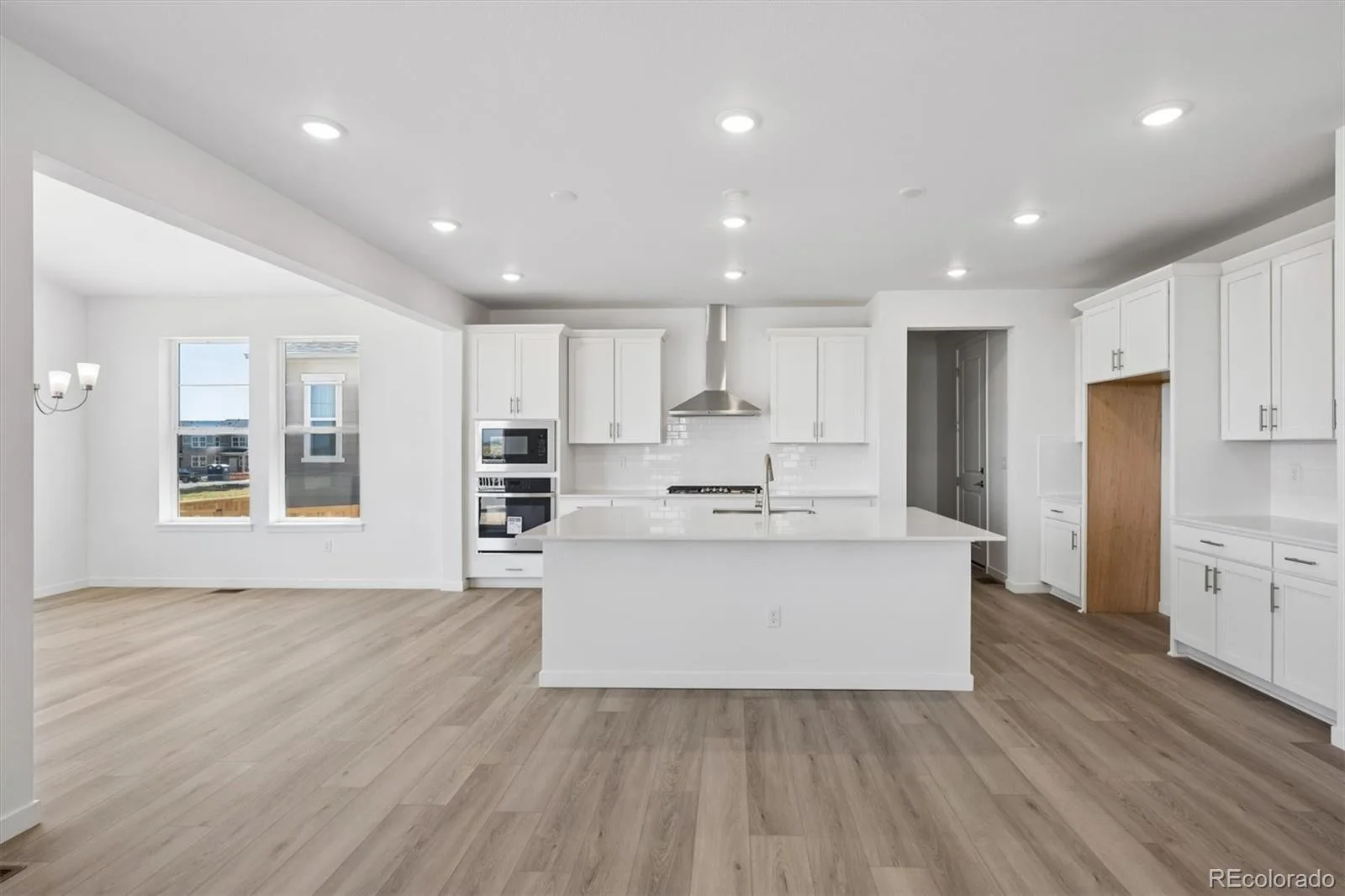 25131 E Evans Drive Aurora CO 80018 | MLS #REC4881878 06222026214228 1600 7