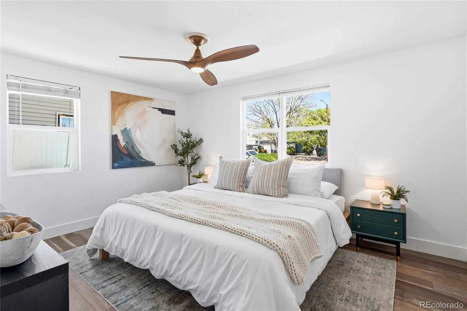 04172026213229 1600 16