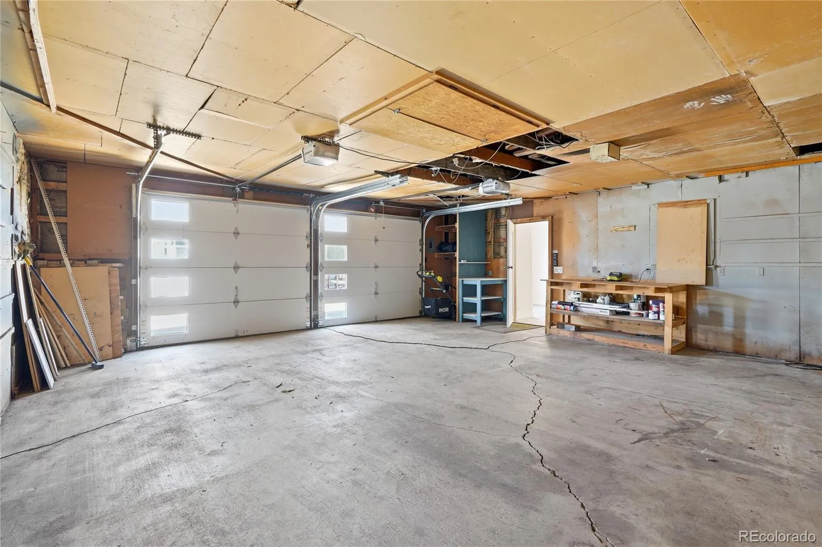 04172026213229 1600 36